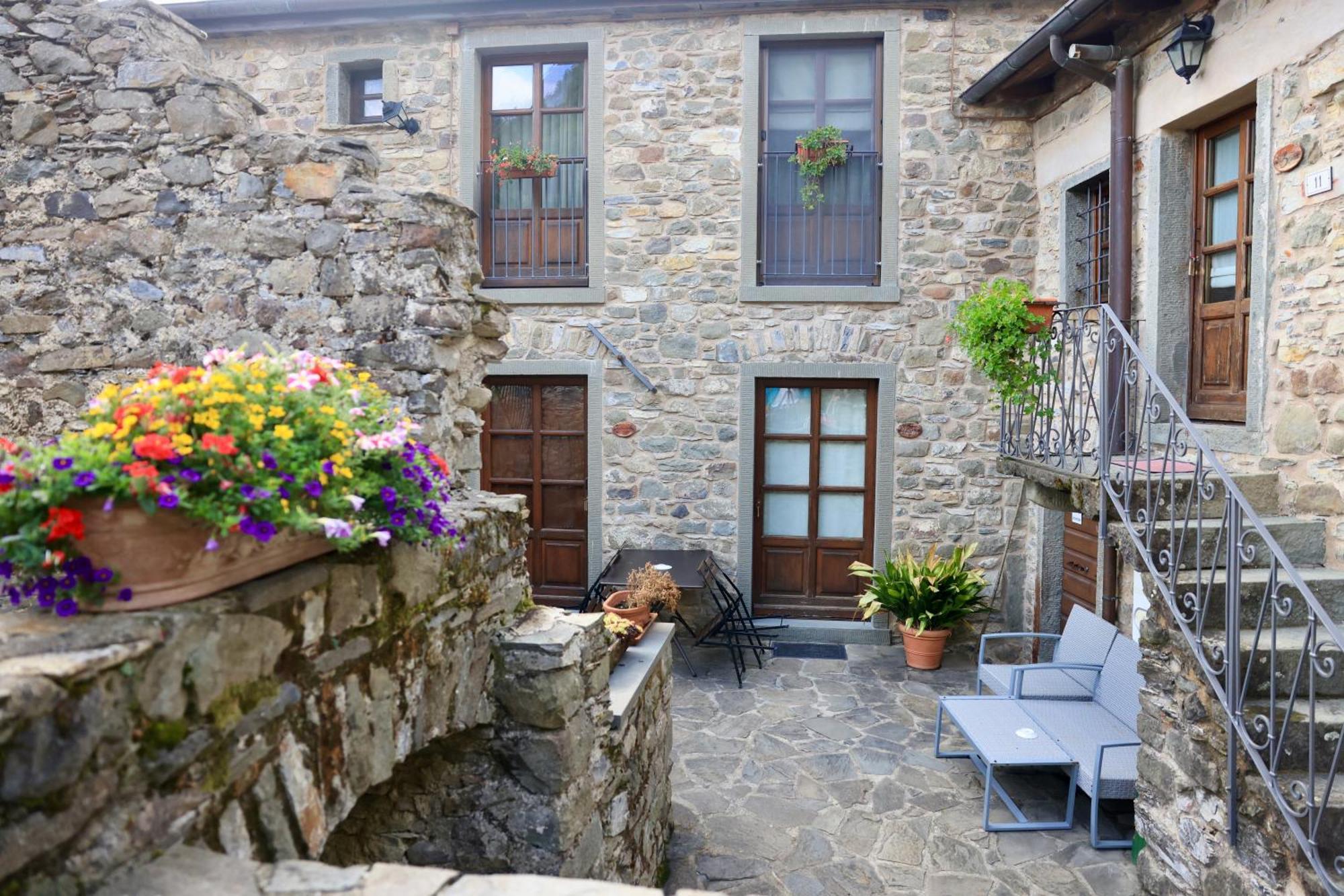 Agriturismo Montagna Verde Apella Licciana Nardi 外观 照片