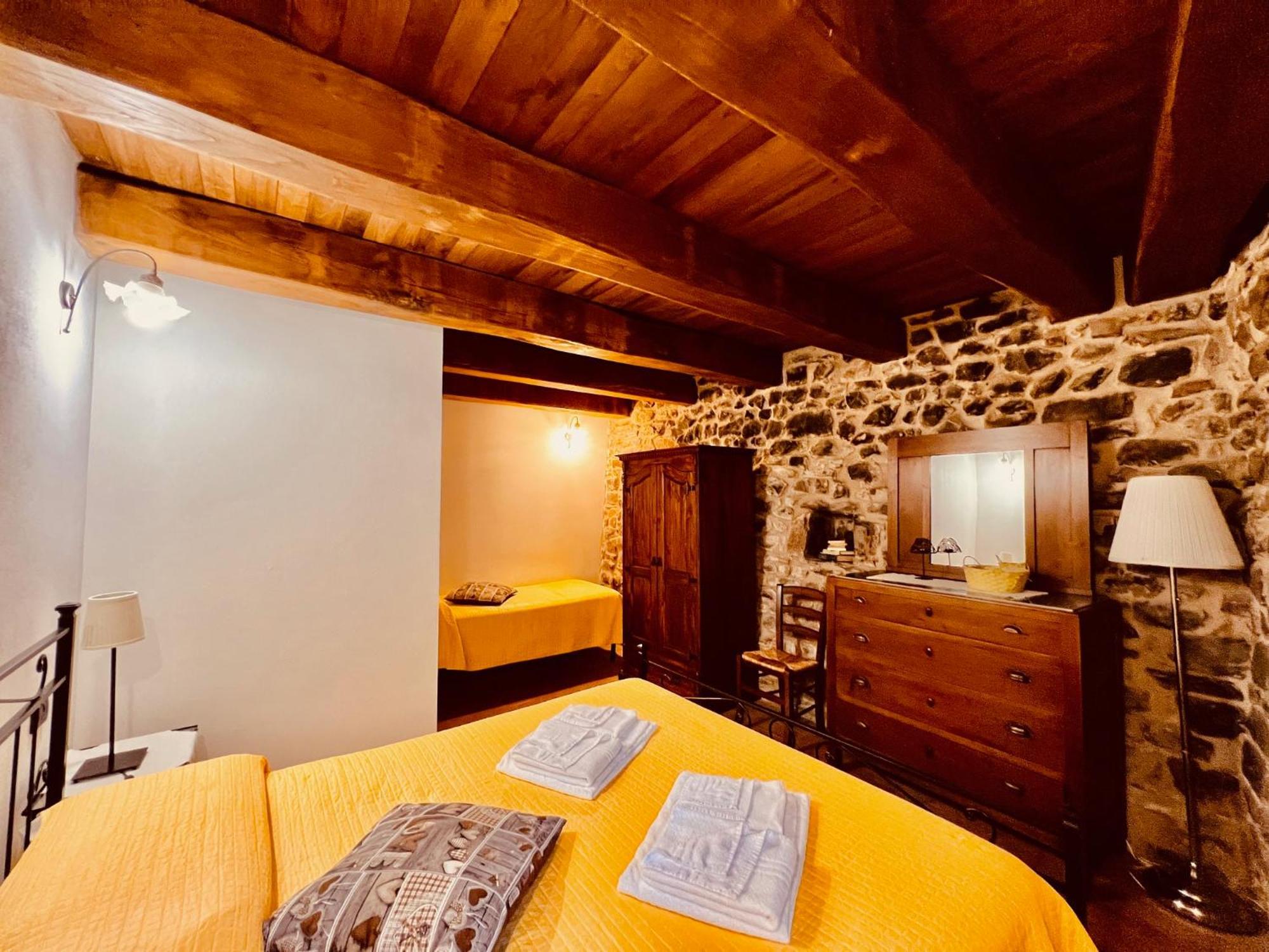 Agriturismo Montagna Verde Apella Licciana Nardi 外观 照片